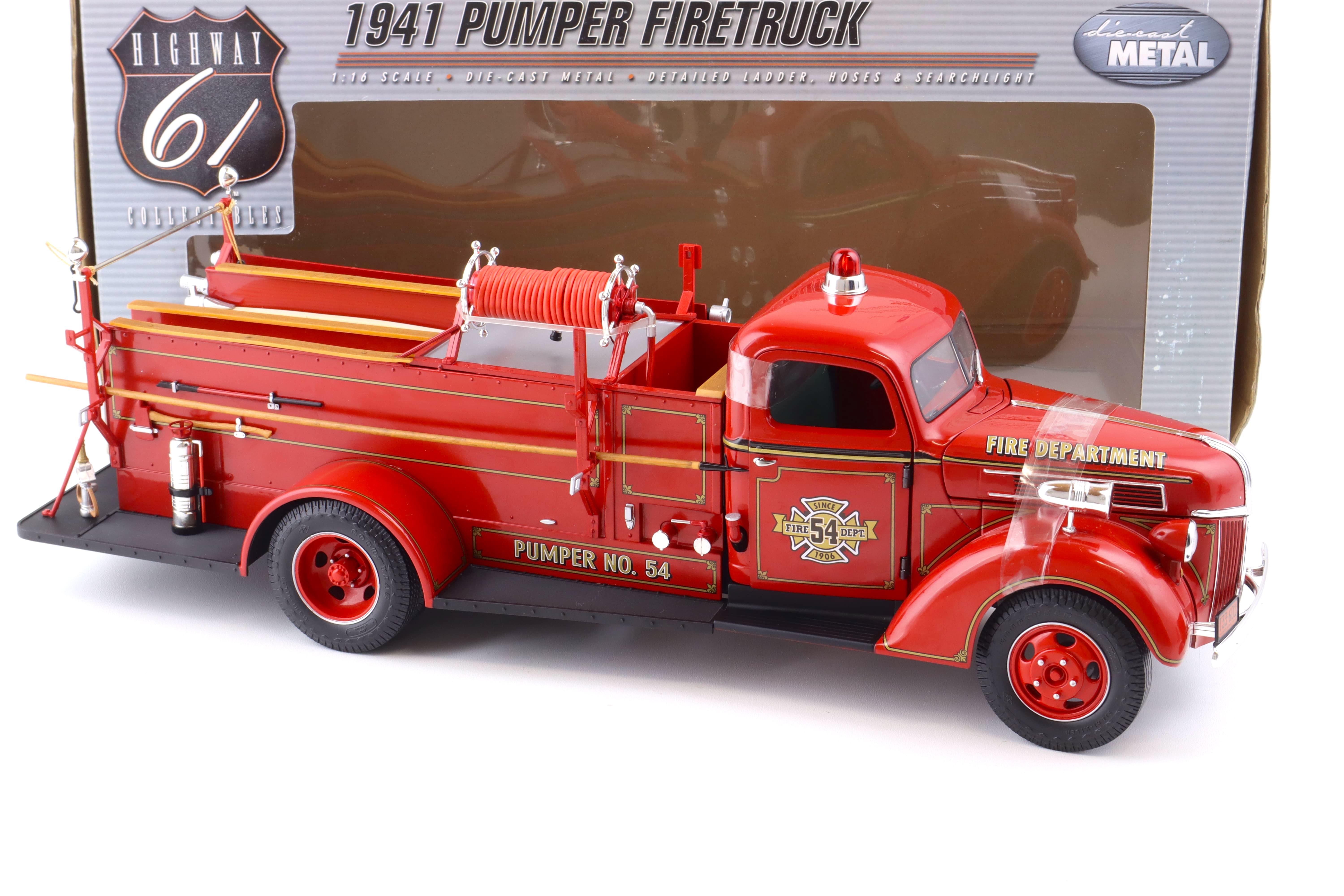 1:16/ 1:18 Highway61 Ford Pumper Firetruck 1941 red Fire Department 