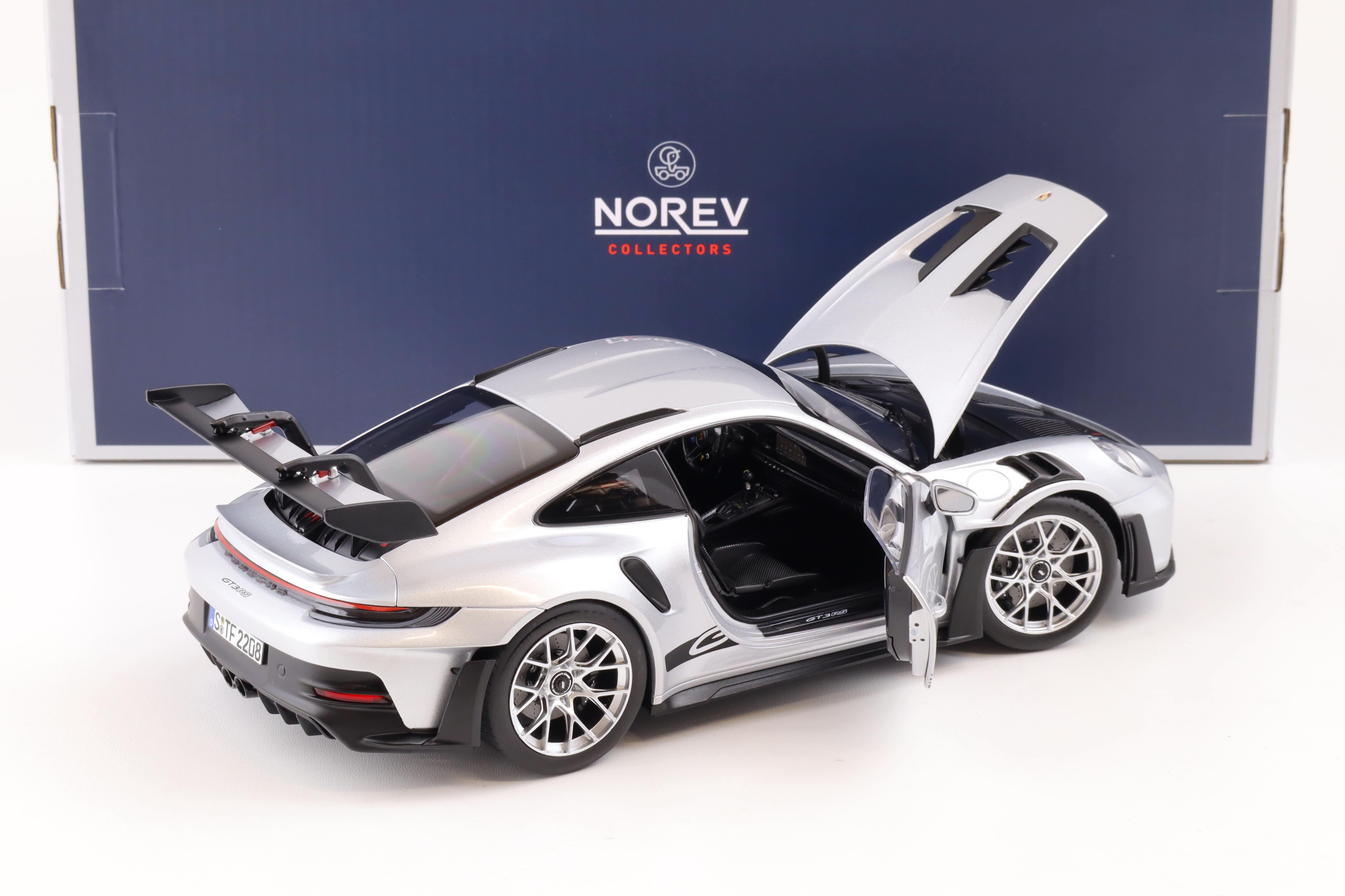 1:18 Norev Porsche 911 (992) GT3 RS Coupe 2022 GT-silver metallic 187357