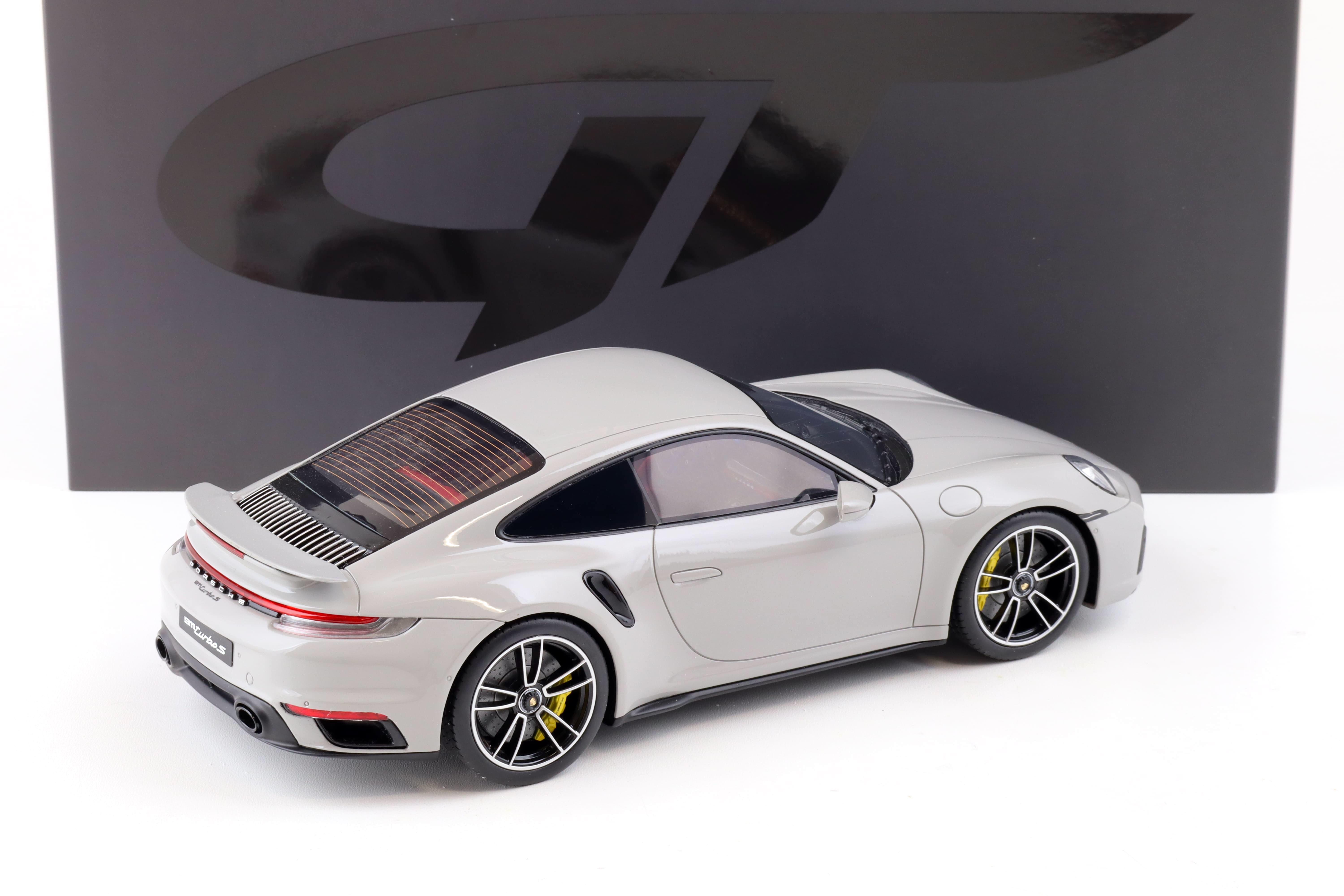 1:18 GT Spirit GT431 Porsche 911 (992) Turbo S Coupe Chalk grey/ red interior 2020