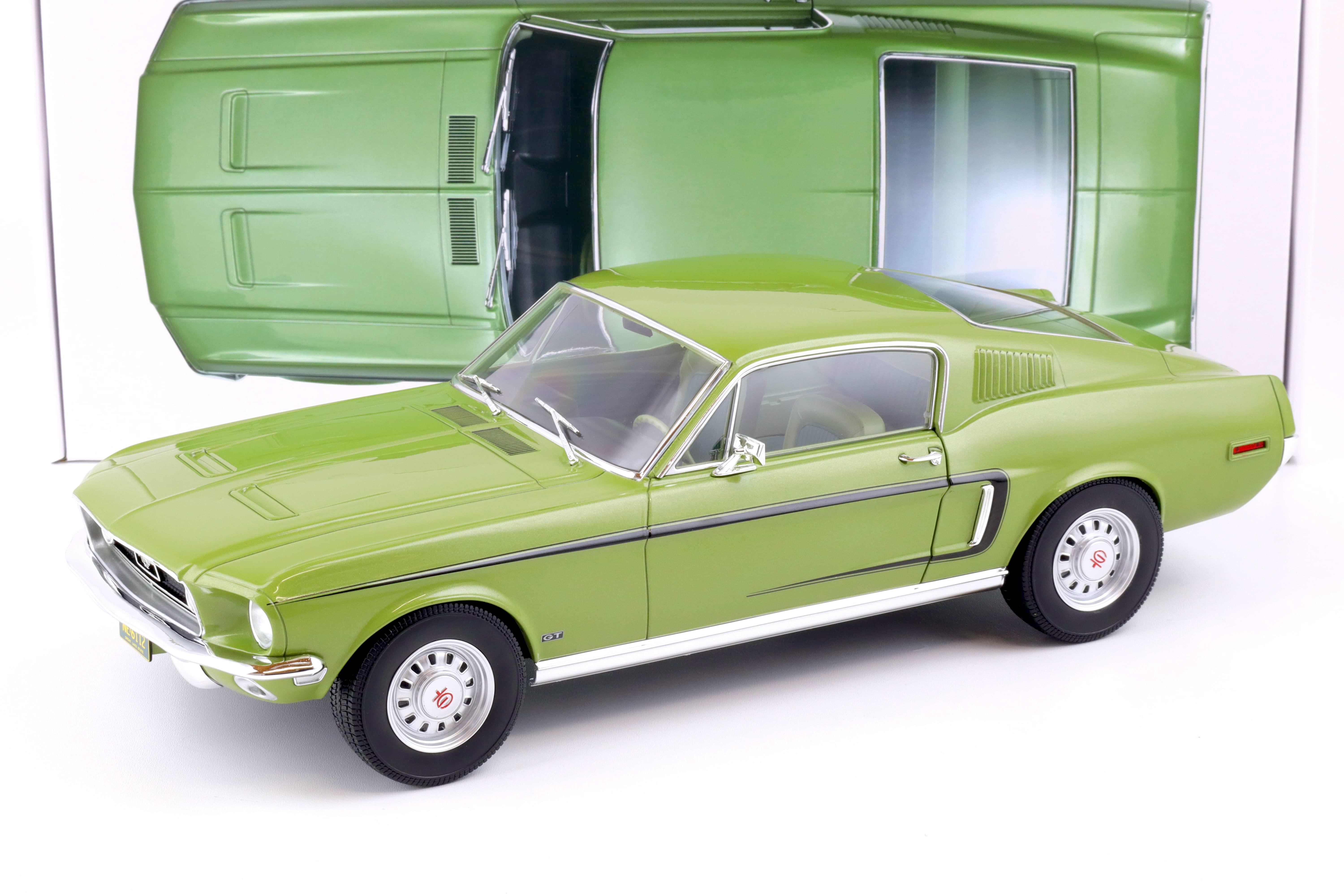 1:12 Norev Ford Mustang Fastback GT Coupe 1968 light green metallic 122704