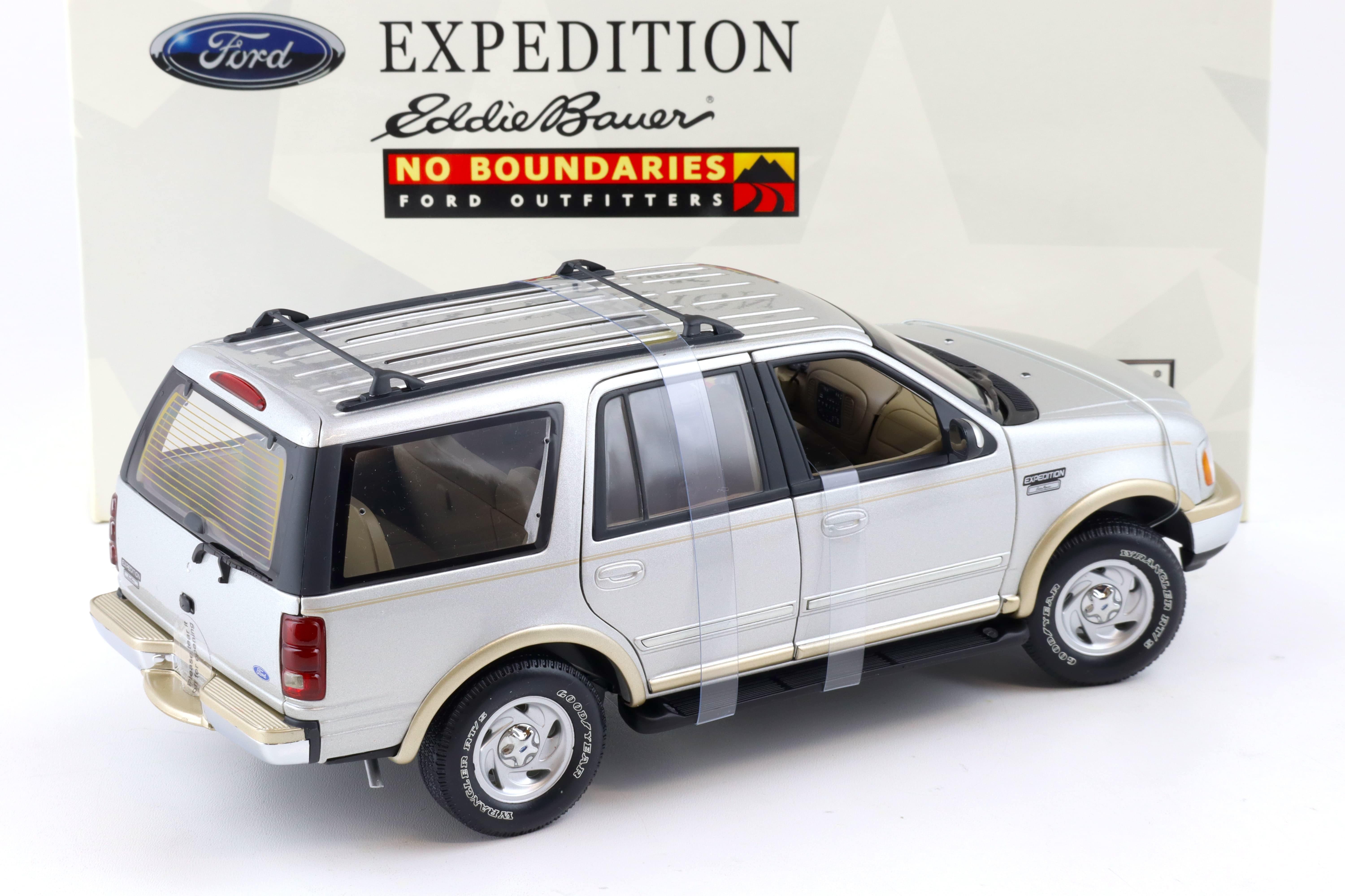 1:18 UT Models Ford Expedition Eddie Bauer No Boundaries silver 22714
