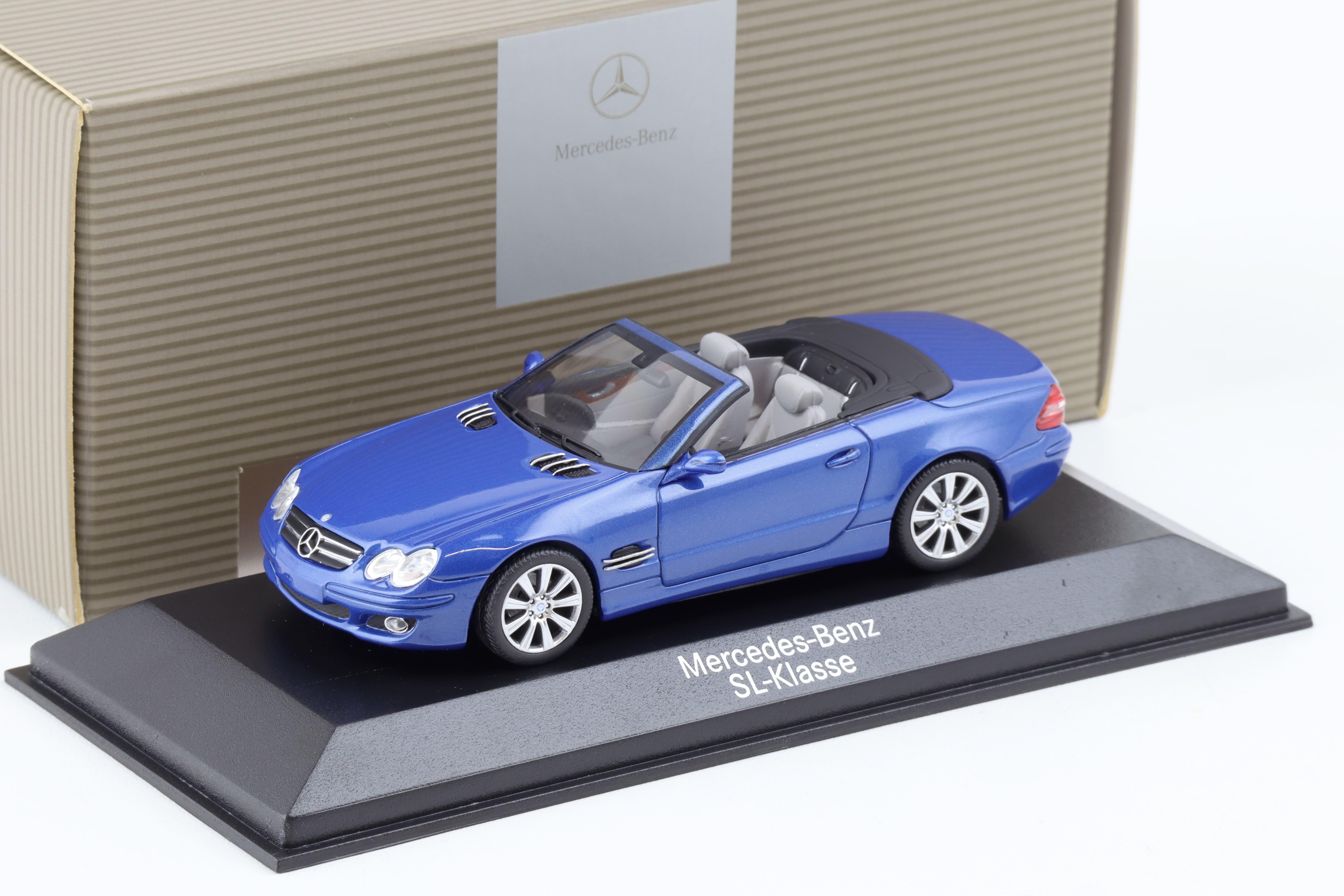 1:43 Minichamps Mercedes SL Convertible R230 Facelift Jaspis blue DEALER VERSION