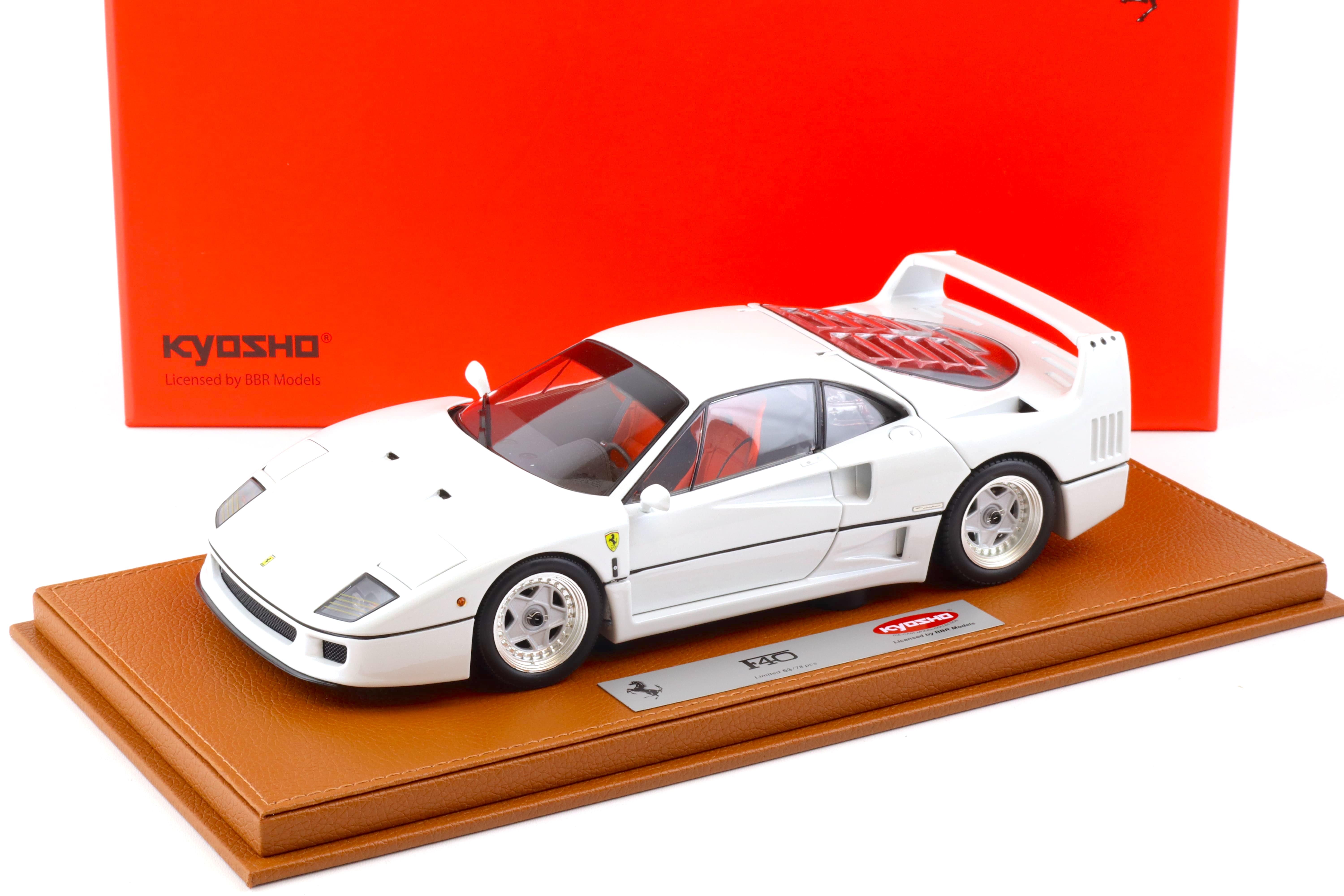 1:18 BBR Kyosho Ferrari F40 metallic white with Showcase - Limited 78 pcs.