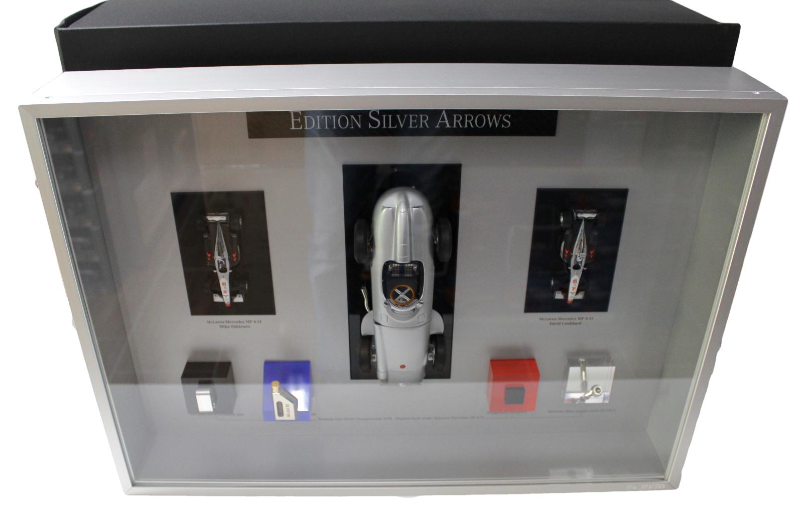 Mercedes-Benz Edition SILVER ARROWS SET 1998 1:43 &1:18 Limited Edition 373/500 Mercedes-Benz Edition SILVER ARROWS SET 1998 1:43 &1:18 Limited Edition 373/500
