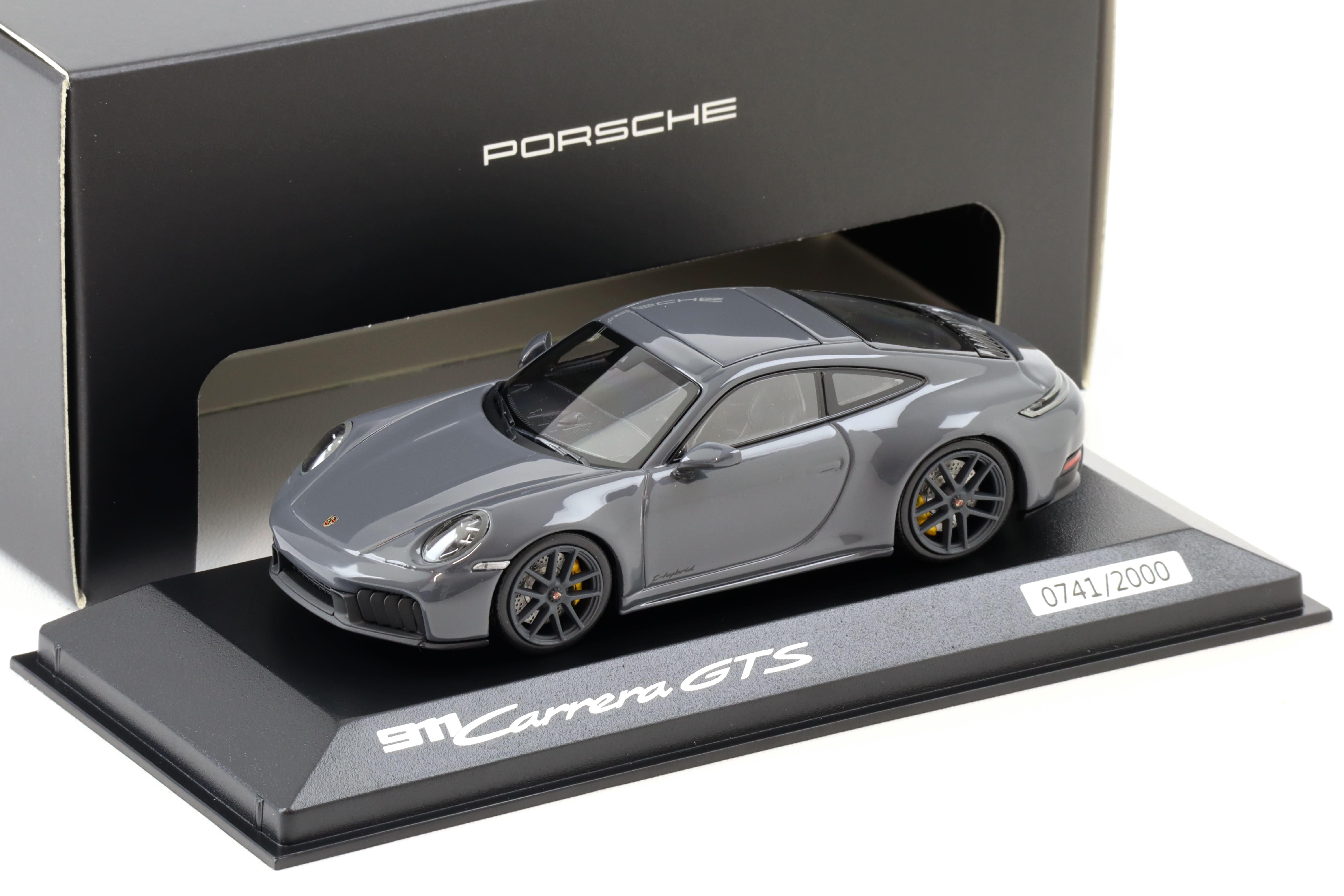 1:43 Minichamps Porsche 911 992.2 Carrera GTS Coupe Slate grey WAP DEALER