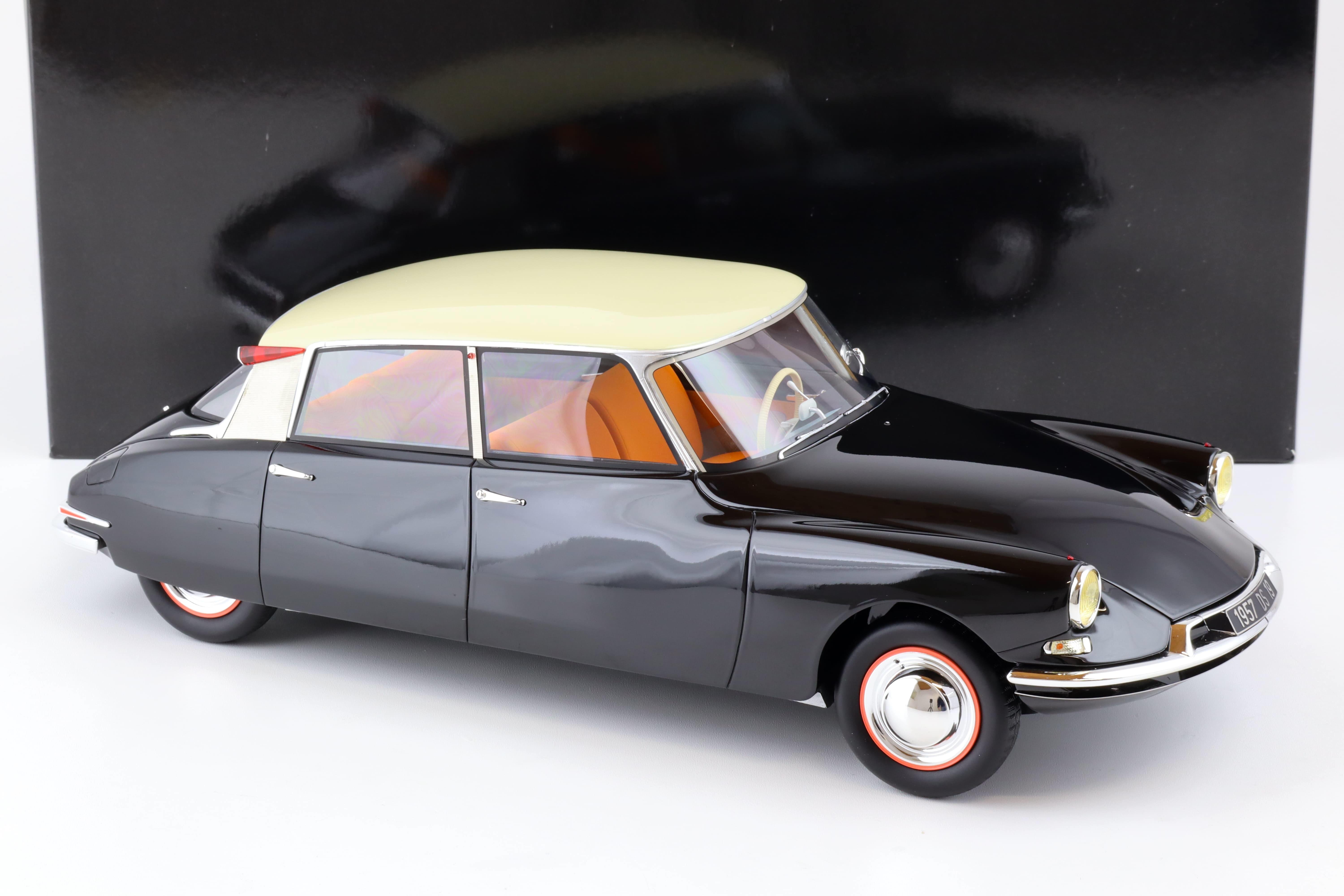1:12 Premium ClassiXXs Citroen DS 19 dark plum/ light beige PCL40046