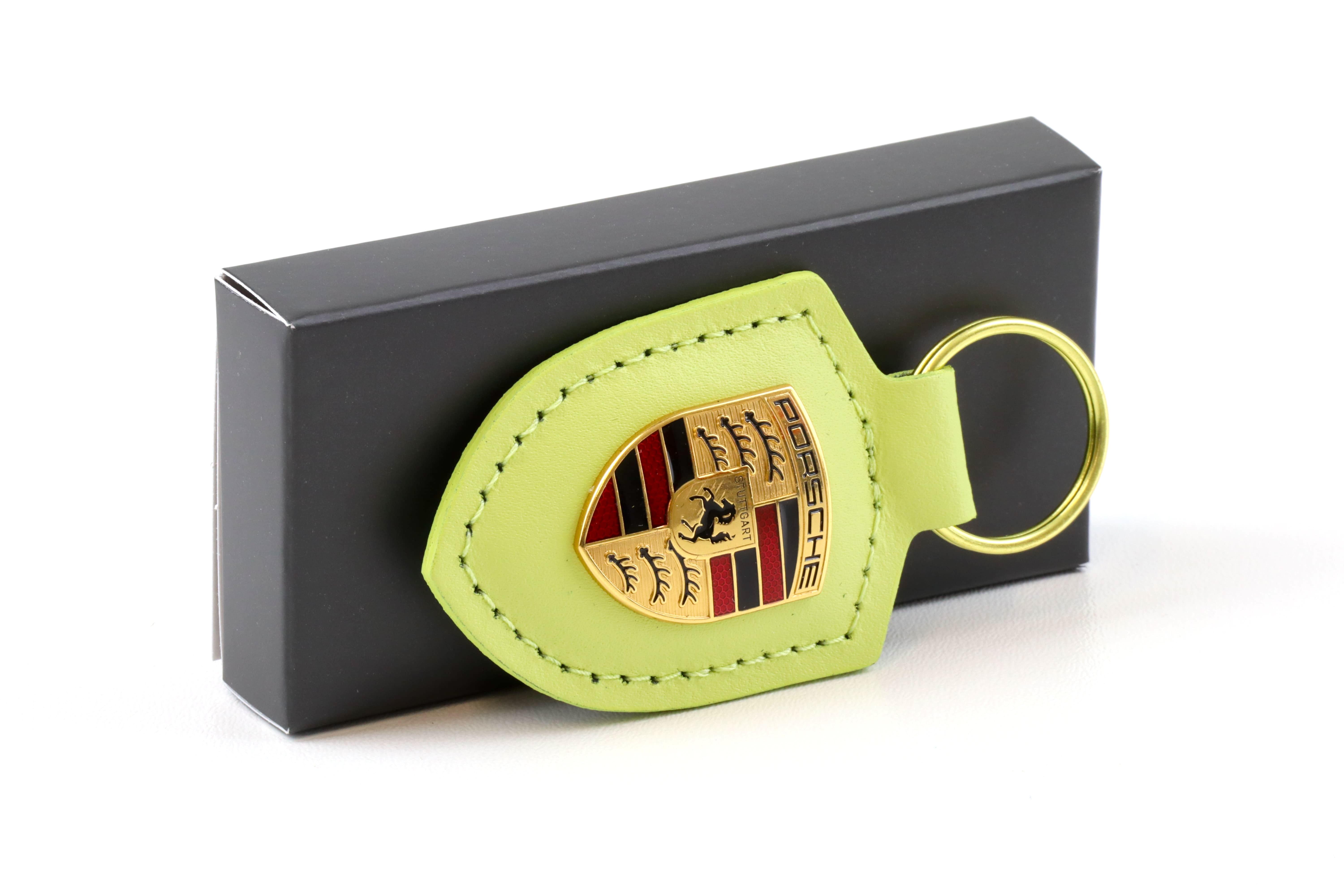 Original Porsche Wappen Schlüsselanhänger Keychain Leder Cartagena yellow WAP DEALER