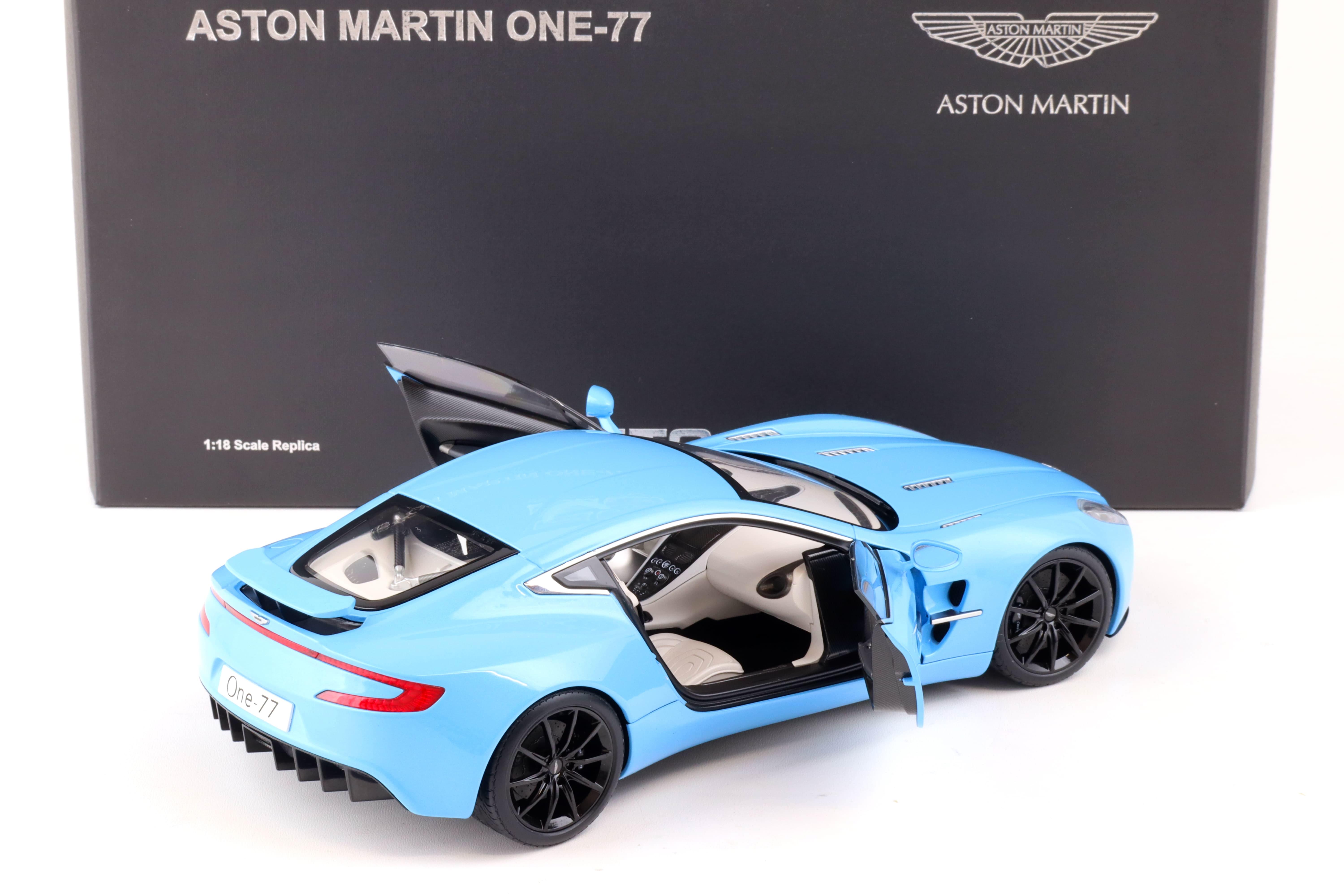 1:18 AUTOart Aston Martin One-77 Tiffany blue/ black wheel Die-Cast 70240