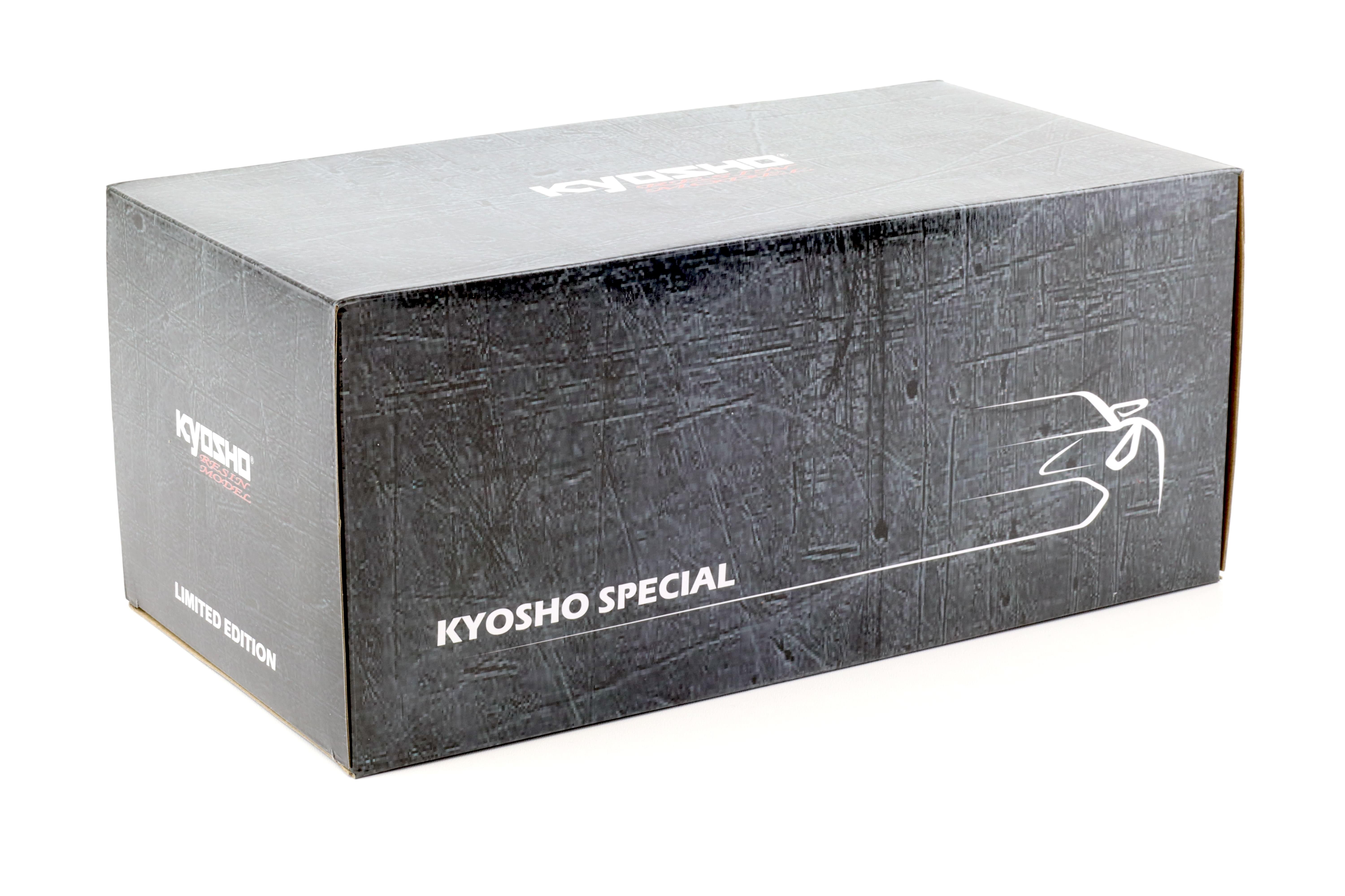 1:18 Kyosho Resin Lamborghini Silhouette white KSR18513W
