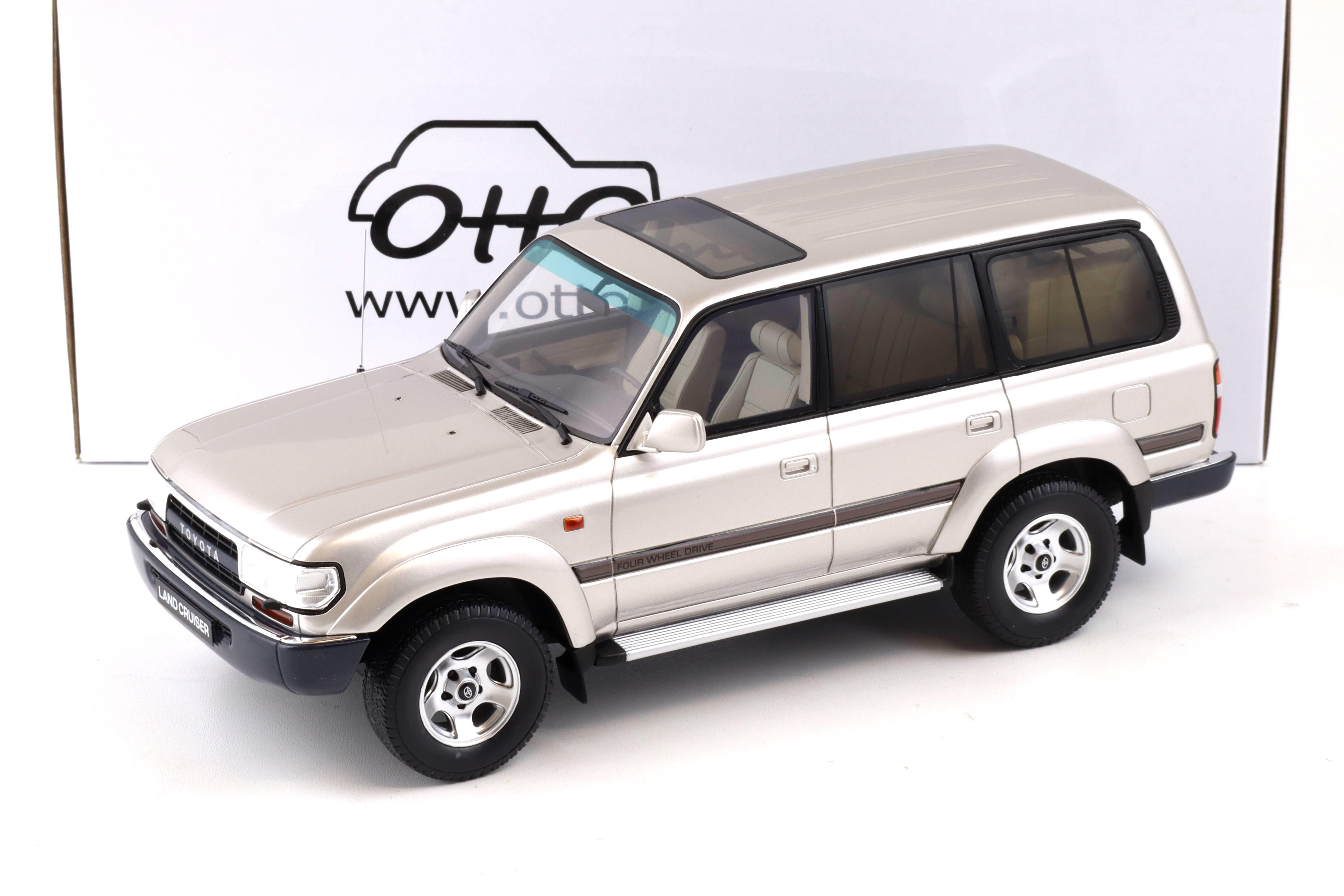 1:18 OTTO mobile OT438 Toyota Land Cruiser HDJ80 silver-beige 1992