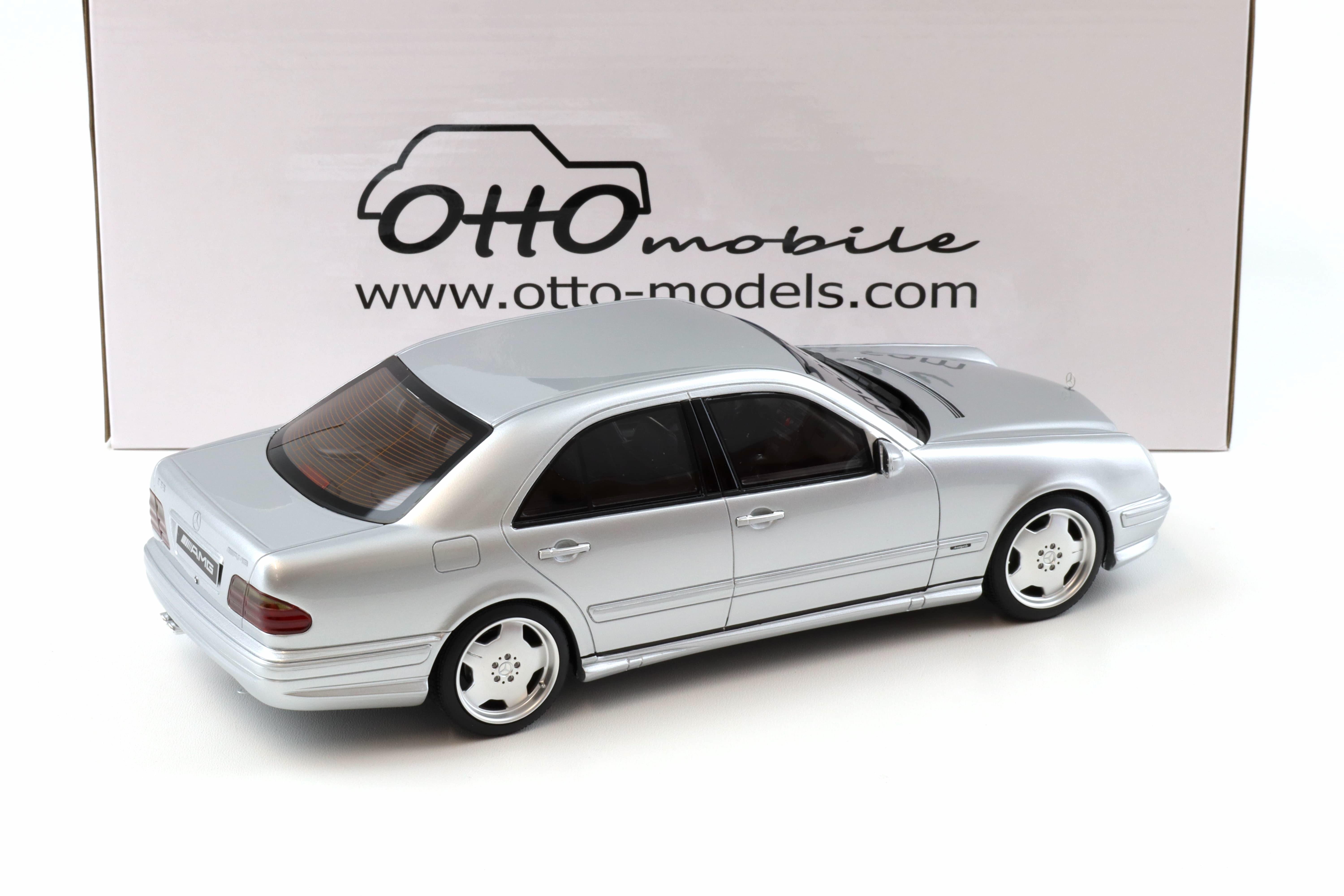 1:18 OTTO mobile OT459 Mercedes E55 AMG W210 Limousine Brilliant silver 2001
