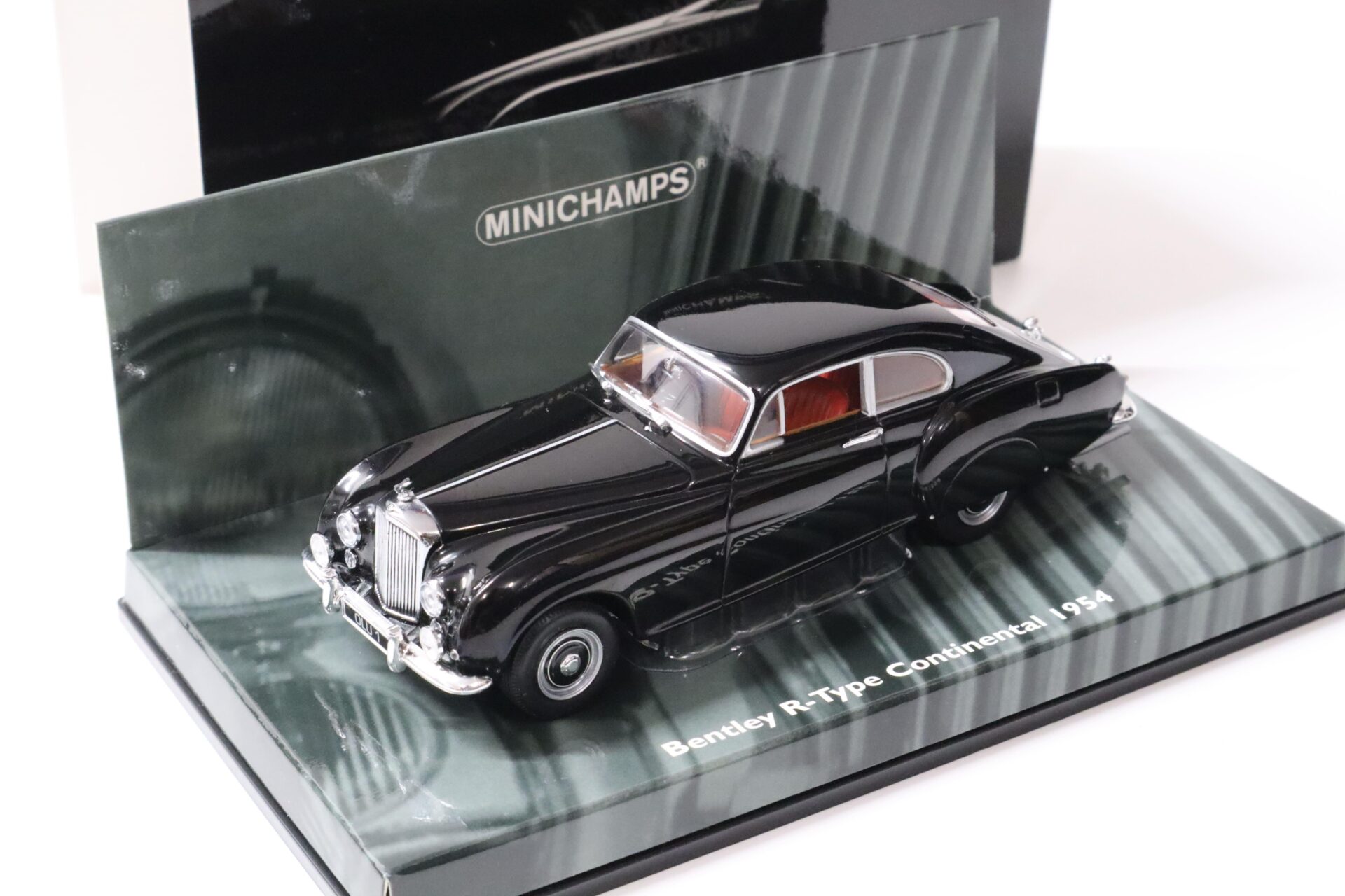 Yat Ming 1:43 Bentley R-Type Continental Année 1954 argent / 43212SL