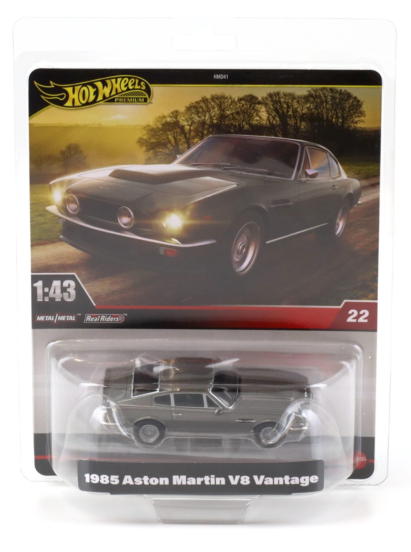 1:43 Hot Wheels Premium 2025 Real Riders HWT12 Aston Martin V8 Vantage 1985 grey