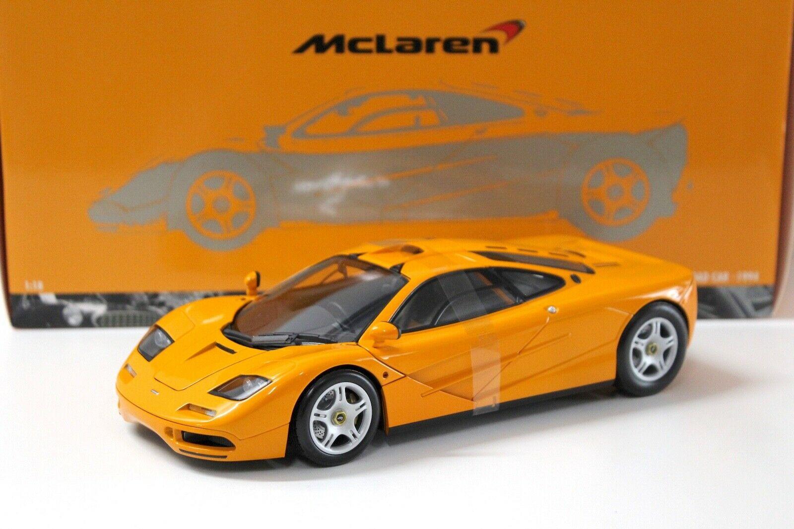 1:18 Minichamps McLaren F1 Road Car 1994 orange