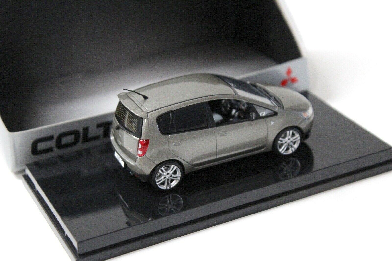 1:43 Vitesse Mitsubishi Colt 5-Doors Glamour grey DEALER VERSION