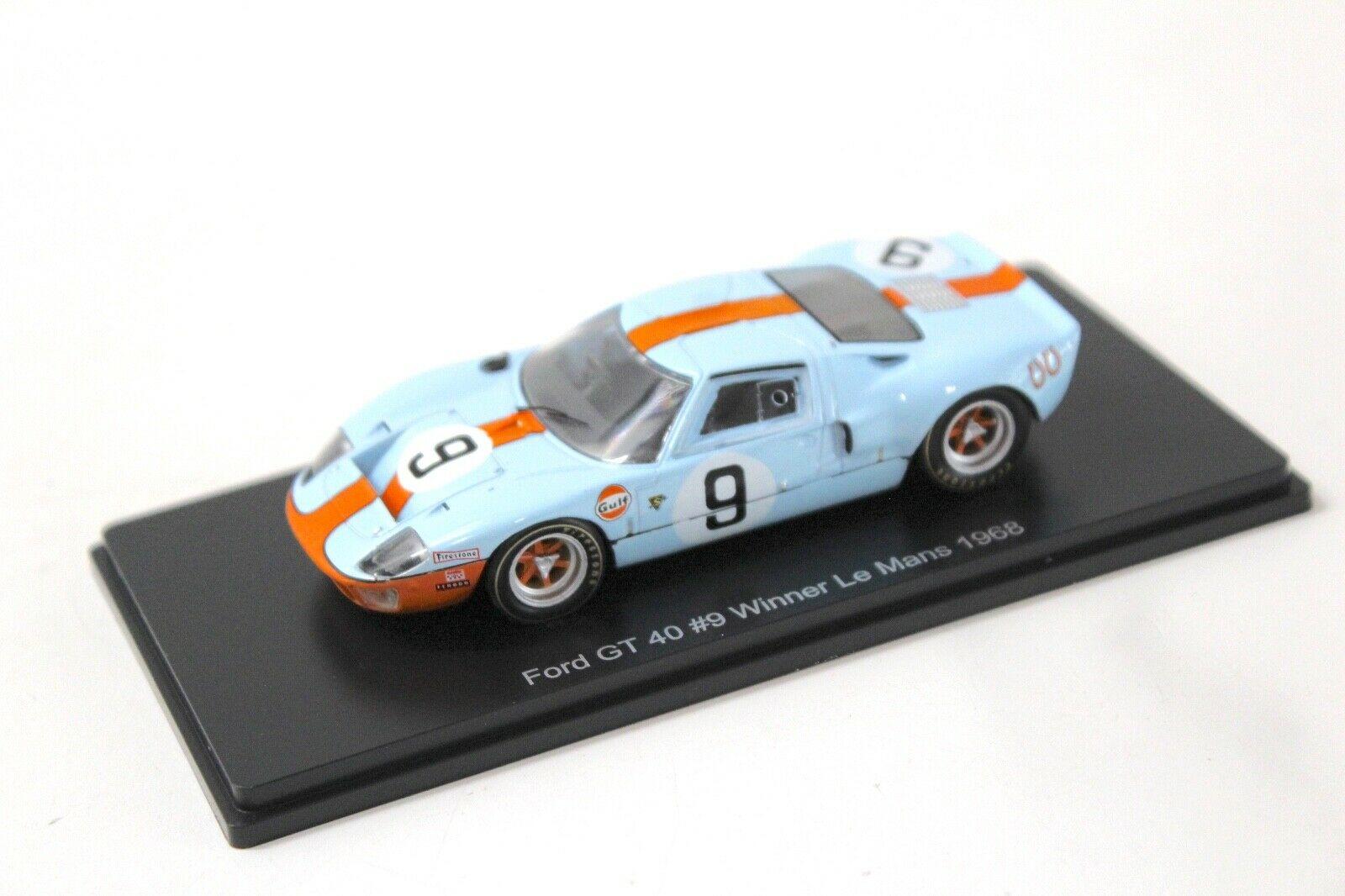ID 39704 orig 1.jpg 1:43 Spark Ford GT 40 #9 Winner Le Mans 1968 Gulf blue