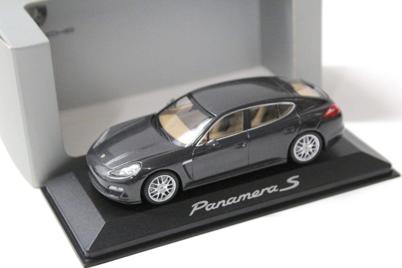 ID 40769 orig 1.jpg 1:43 Minichamps Porsche Panamera S dark grey DEALER VERSION