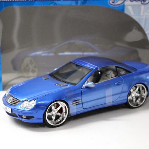 1:18 Maisto PLAYERZ Mercedes SL55 AMG closed Top blue