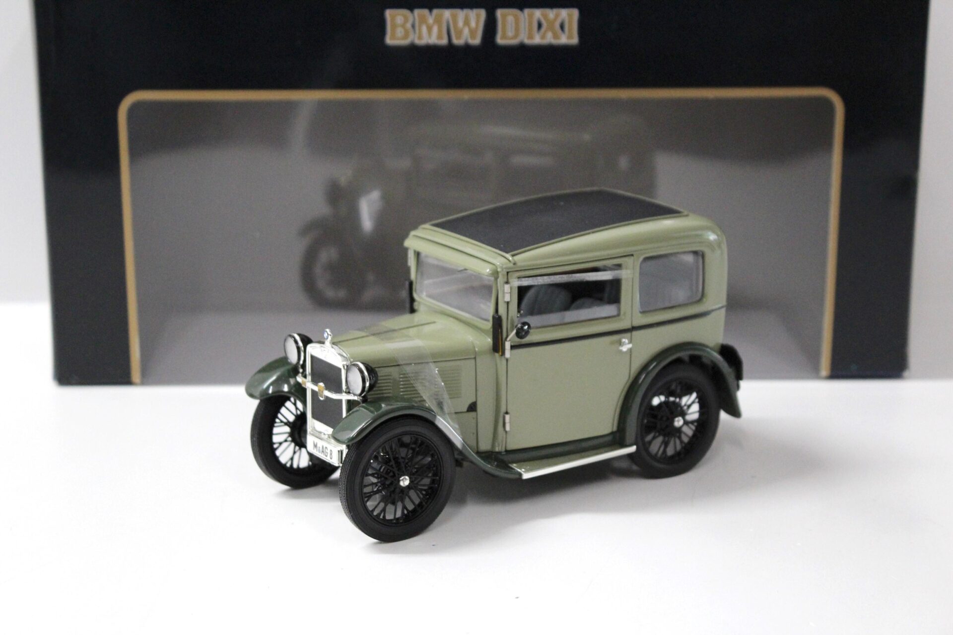 ID 43385 orig 1.jpg 1:18 Ricko 1928 BMW Dixi 3/15 green/ black Top