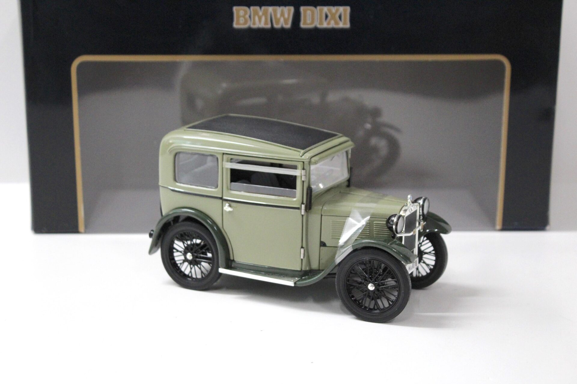 1:18 Ricko 1928 BMW Dixi 3/15 green/ black Top