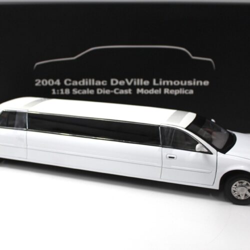 1:18 SunStar 2004 Cadillac DeVille Stretch Limousine white