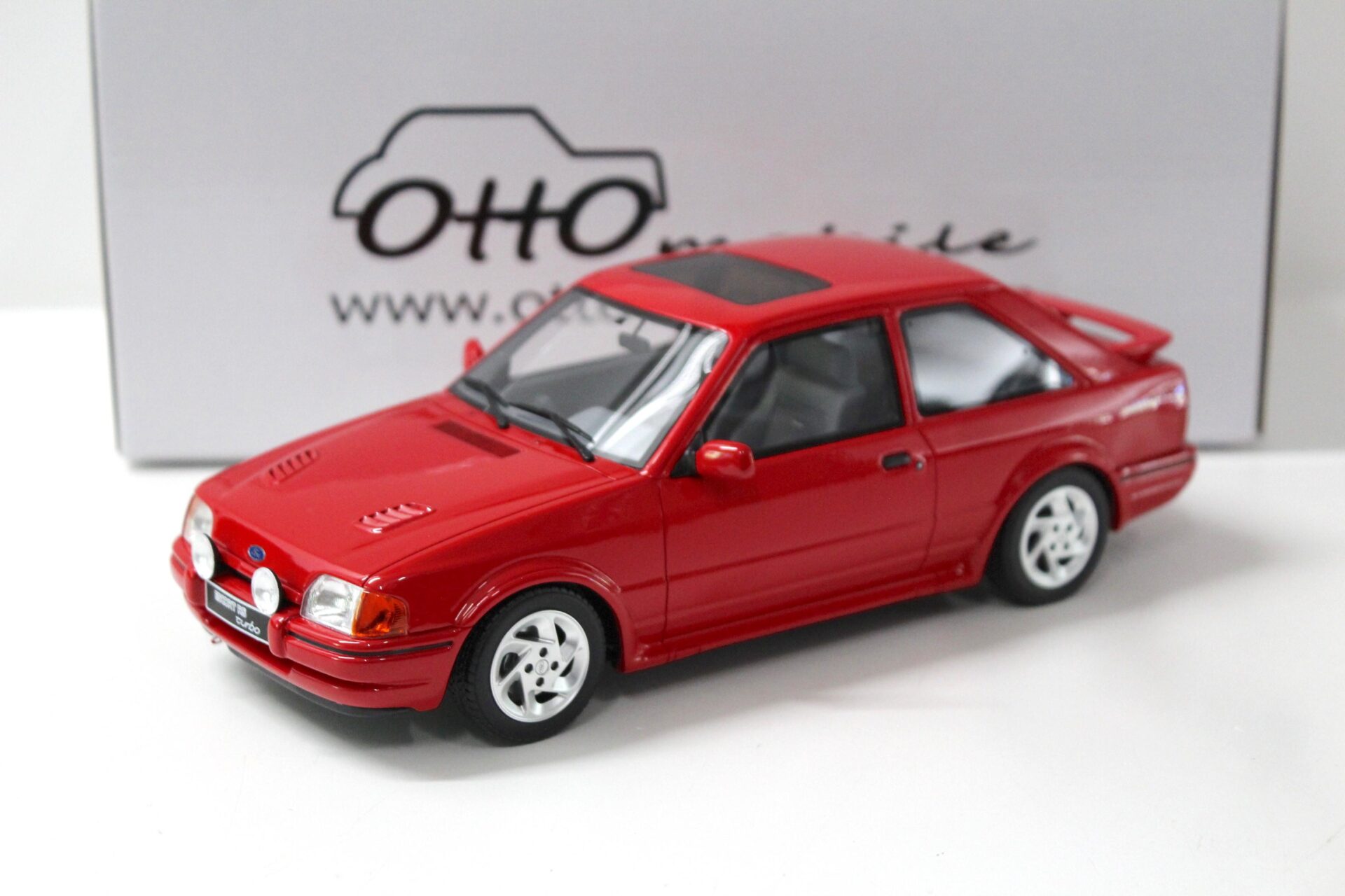ID 44268 orig.jpg 1:18 OTTO mobile OT826 Ford Escort MK4 RS Turbo 1990 red