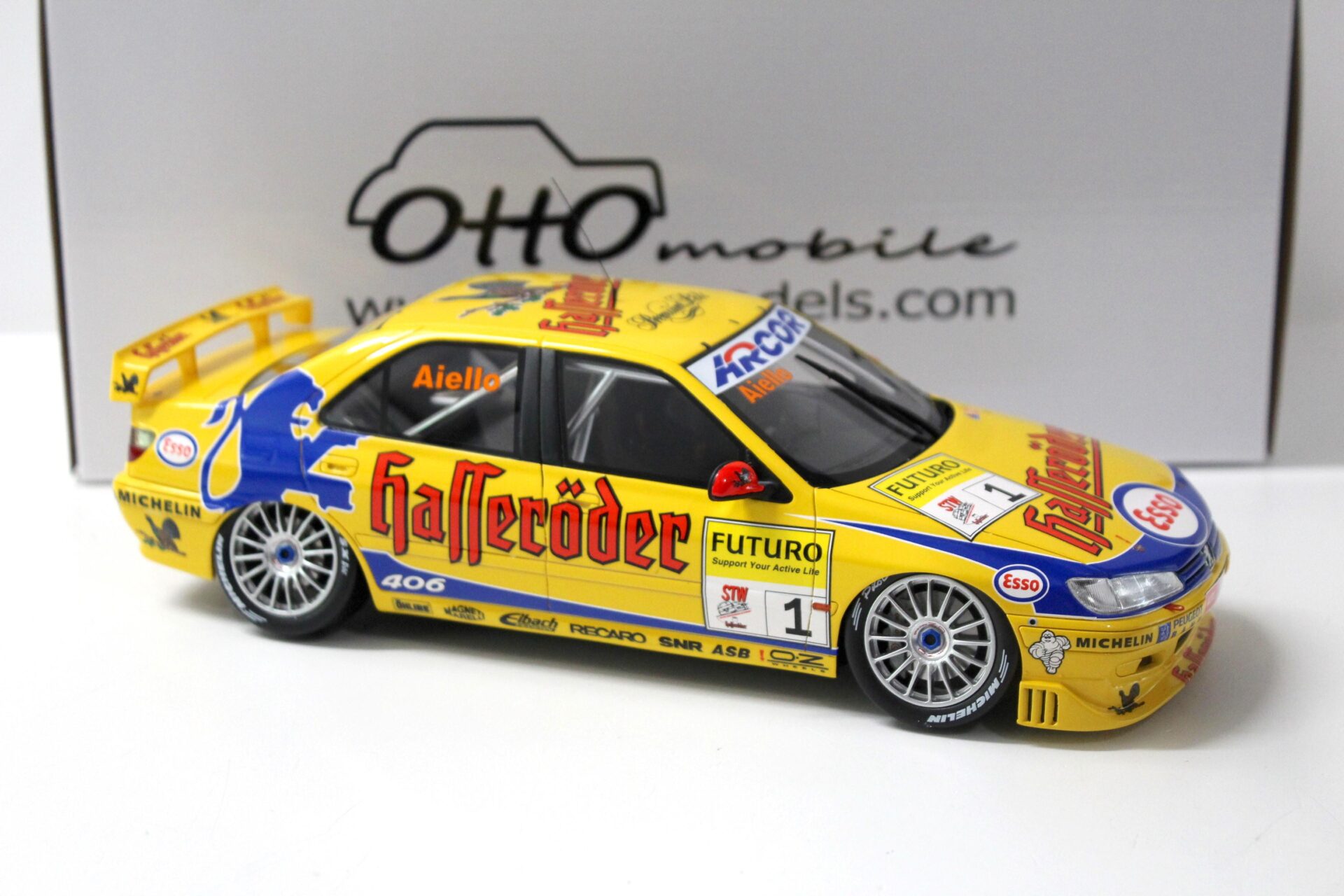 1:18 OTTO mobile OT324 Peugeot 406 STW Super Tourenwagen Cup 1997 Aiello #1