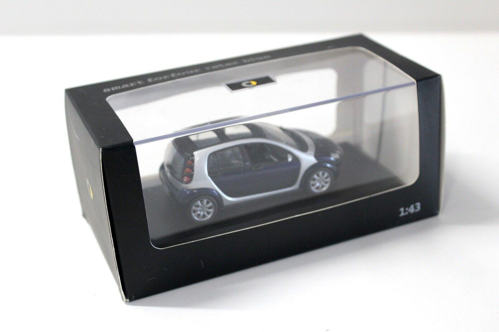 1:43 Schuco Smart Forfour Star blue DEALER VERSION