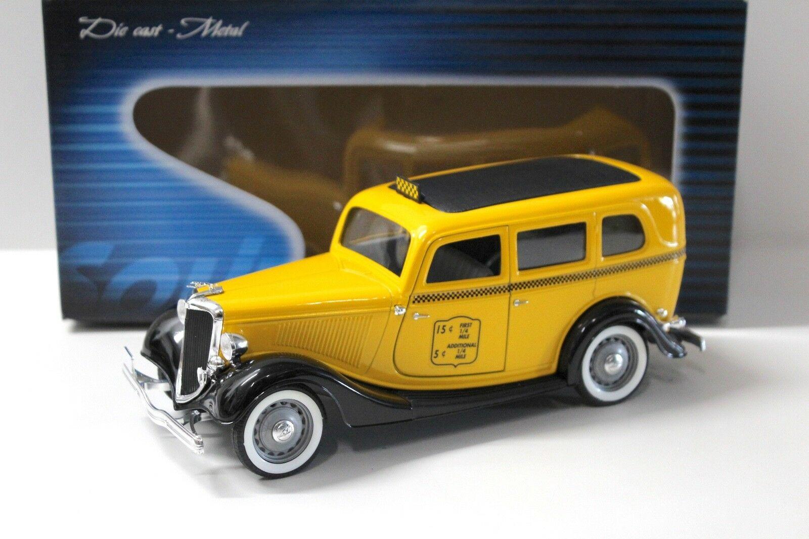ID 45203 orig 1.jpg 1:18 Solido Ford V8 Van "TAXI USA" yellow