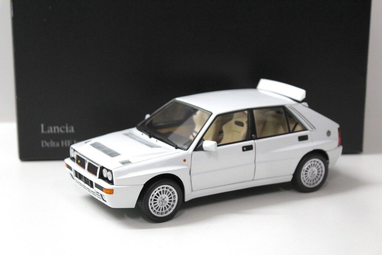 ID 45269 orig.jpg 1:18 Kyosho Lancia Delta HF Intergrale white