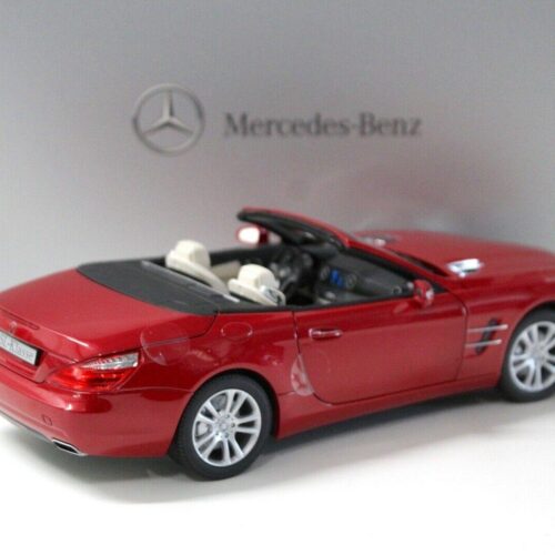1:18 Norev Mercedes SL Convertible R231 red DEALER VERSION