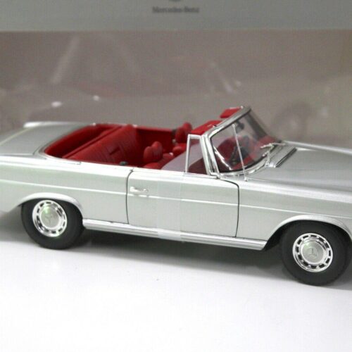 1:18 Norev Mercedes 280SE W111 Cabriolet silver DEALER VERSION - Image 2