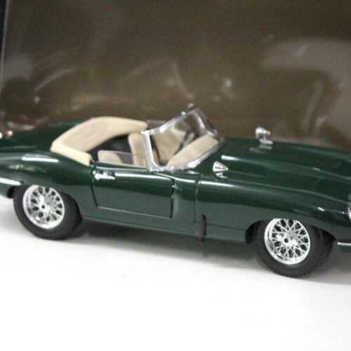1:18 Bburago Jaguar E-Type Cabriolet dark green