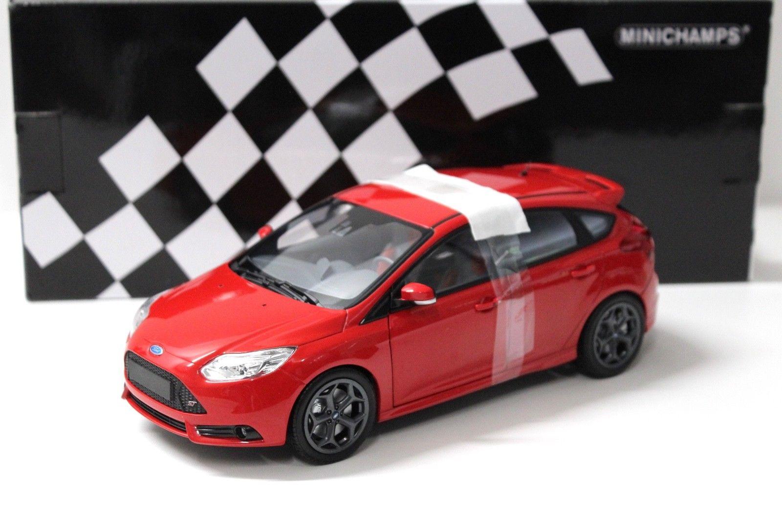 ID 45617 orig 1.jpg 1:18 Minichamps Ford Focus ST 2011 red