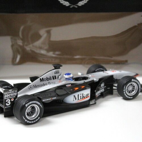 1:18 Minichamps F1 McLaren Mercedes MP4/16 Hakkinen #3 - Image 3