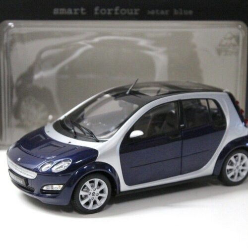 1:18 Kyosho Smart Forfour Star blue DEALER VERSION