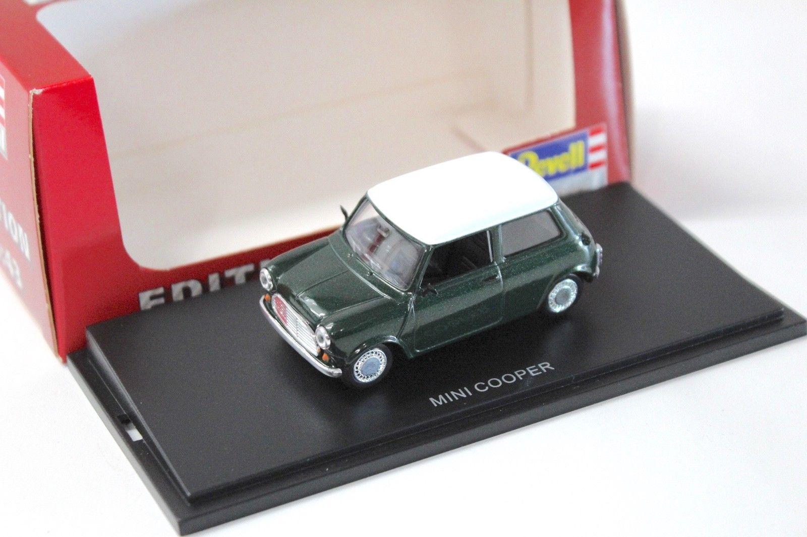 1:43 Revell Classic Mini Cooper green/white