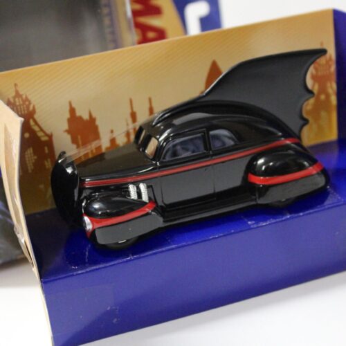 1:43 Corgi 1940Â´s DC Comics BATMOBILE Batman black