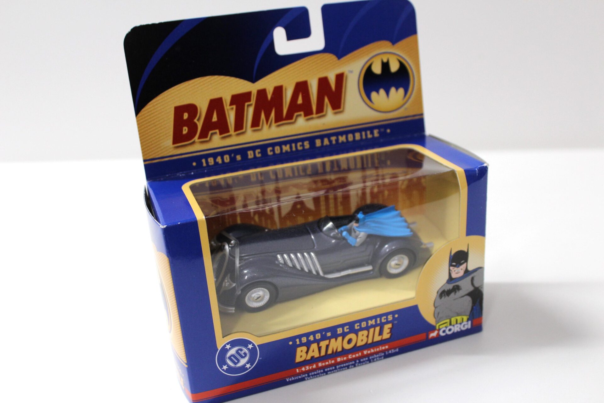 1:43 Corgi 1940´s DC Comics BATMOBILE BMBV2 Batman grey