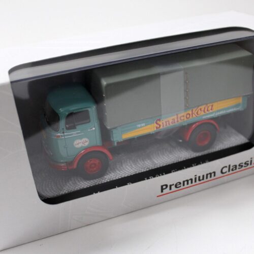 1:43 Premium ClassiXXs Mercedes LP 911 Pritsche "SINALCO KOLA"