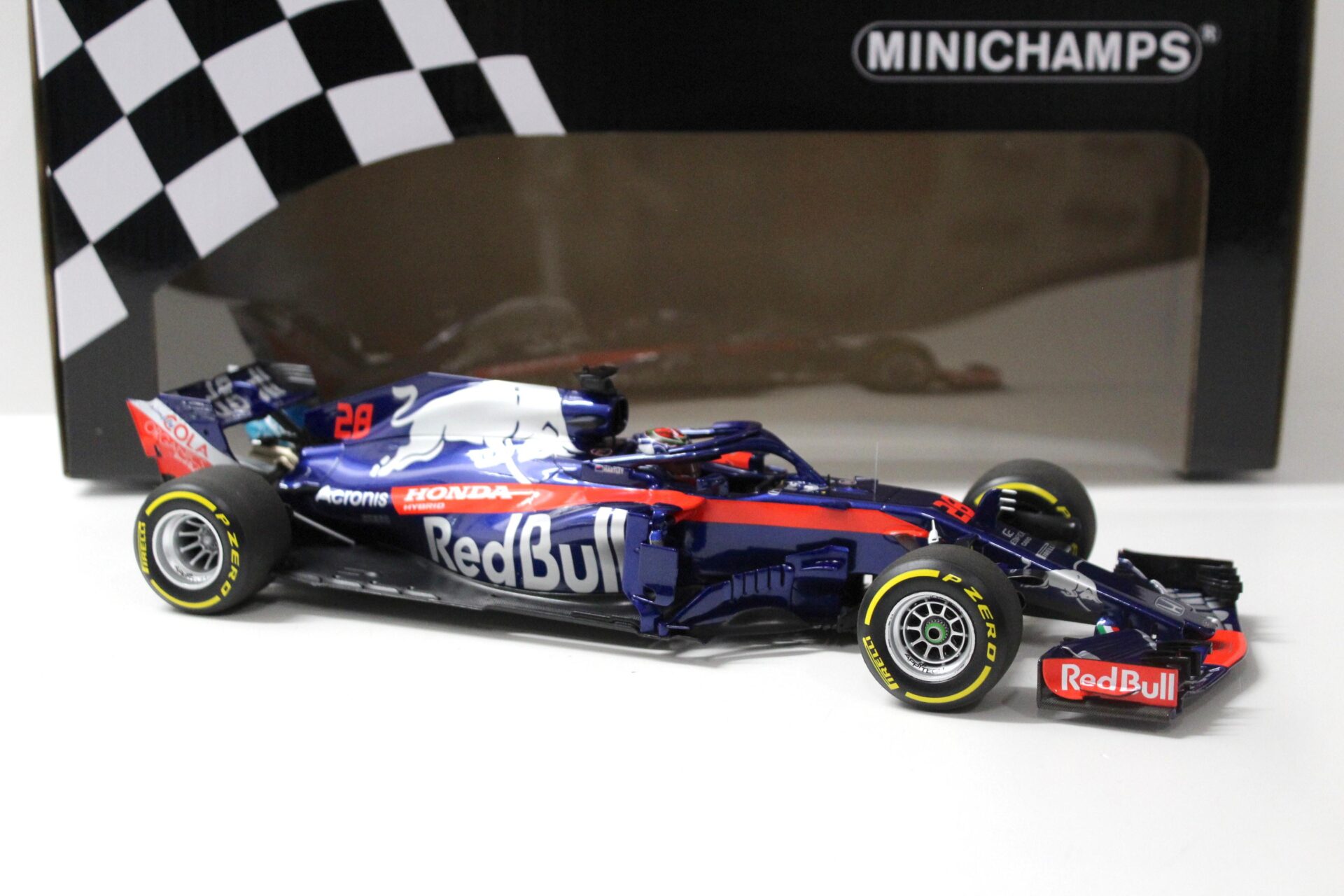 ミニカー MINICHAMPS HONDA STR13 TORO ROSSO 1/18 1/18 Mini Champs Toro Rosso Honda Str13 Gusley | eBay