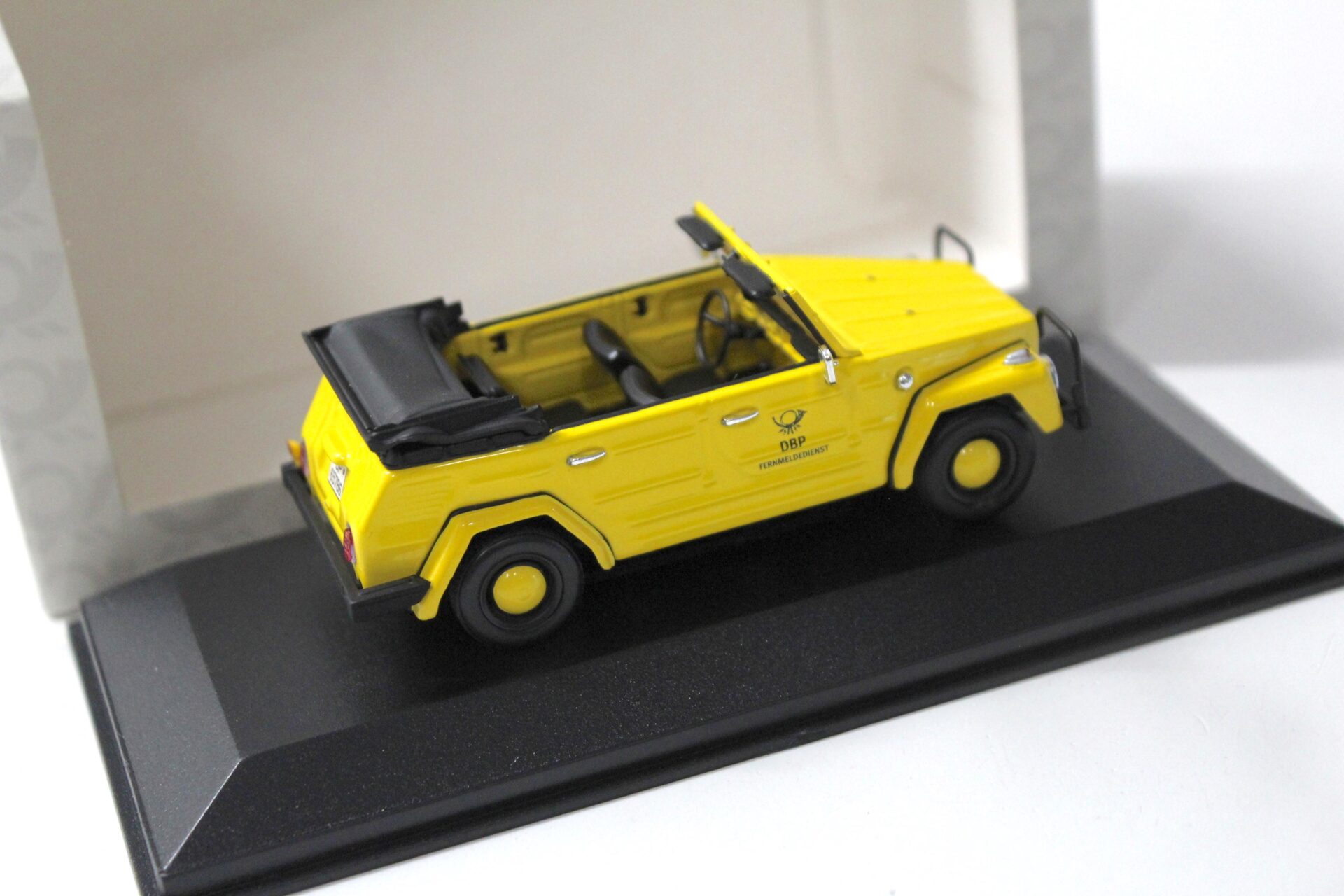 1:43 Minichamps VW 181 Deutsche Bundes Post Fernmeldedienst yellow