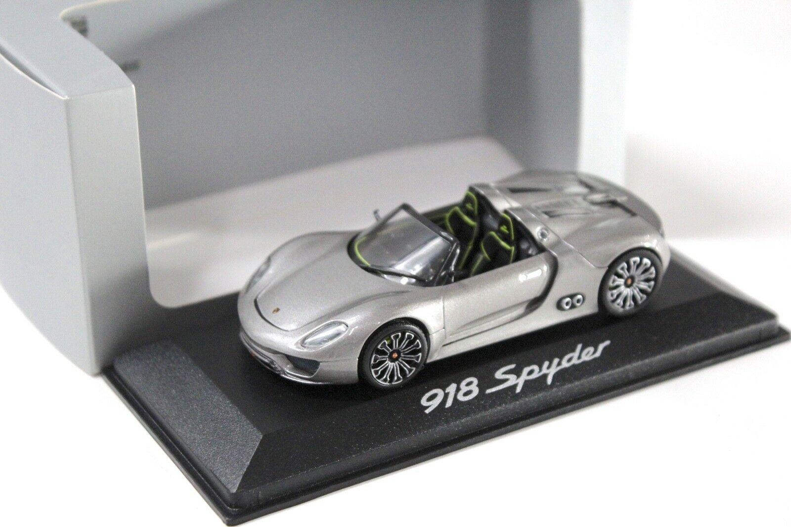 ID 49686 orig 1.jpg 1:43 Minichamps Porsche 918 Spyder liquid-met. DEALER VERSION