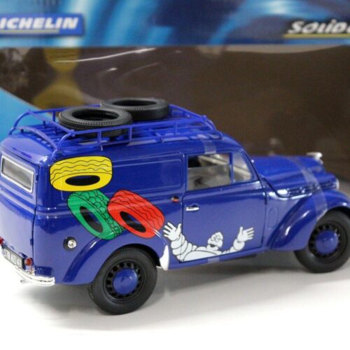 1:18 Solido Renault Juvaqutre 1952 blue MICHELIN
