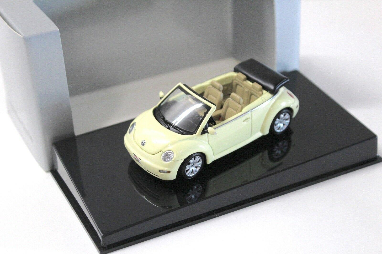 ID 51343 orig 1.jpg 1:43 AUTOart VW Beetle Cabrio yellow DEALER VERSION