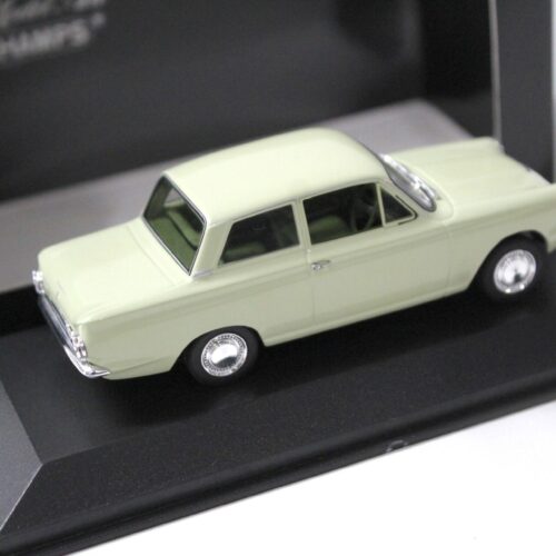 1:43 Minichamps Ford Cortina MK1 lime green 1962