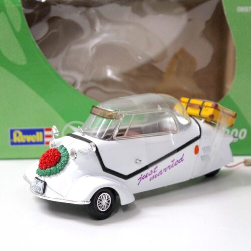1:18 Revell Messerschmitt KR 200 Kabinenroller "Just Married" white