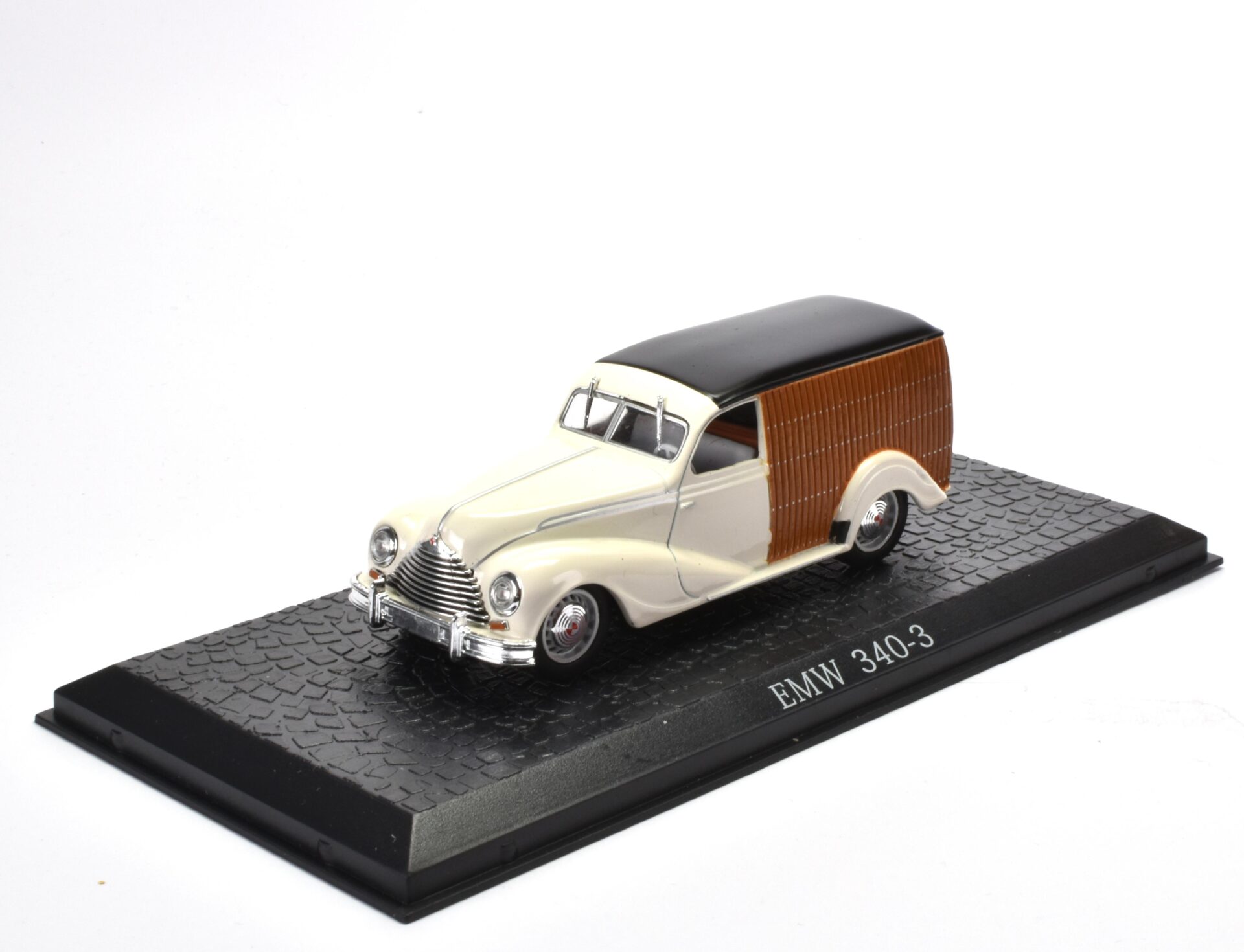 1:43 Atlas LKW EMW 340-3 Transporter beige/ wood