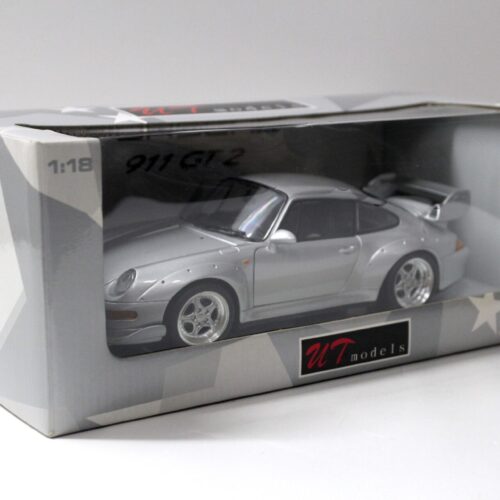 1:18 UT Models Porsche 911 (993) GT2 Street silver 1997 - Image 4