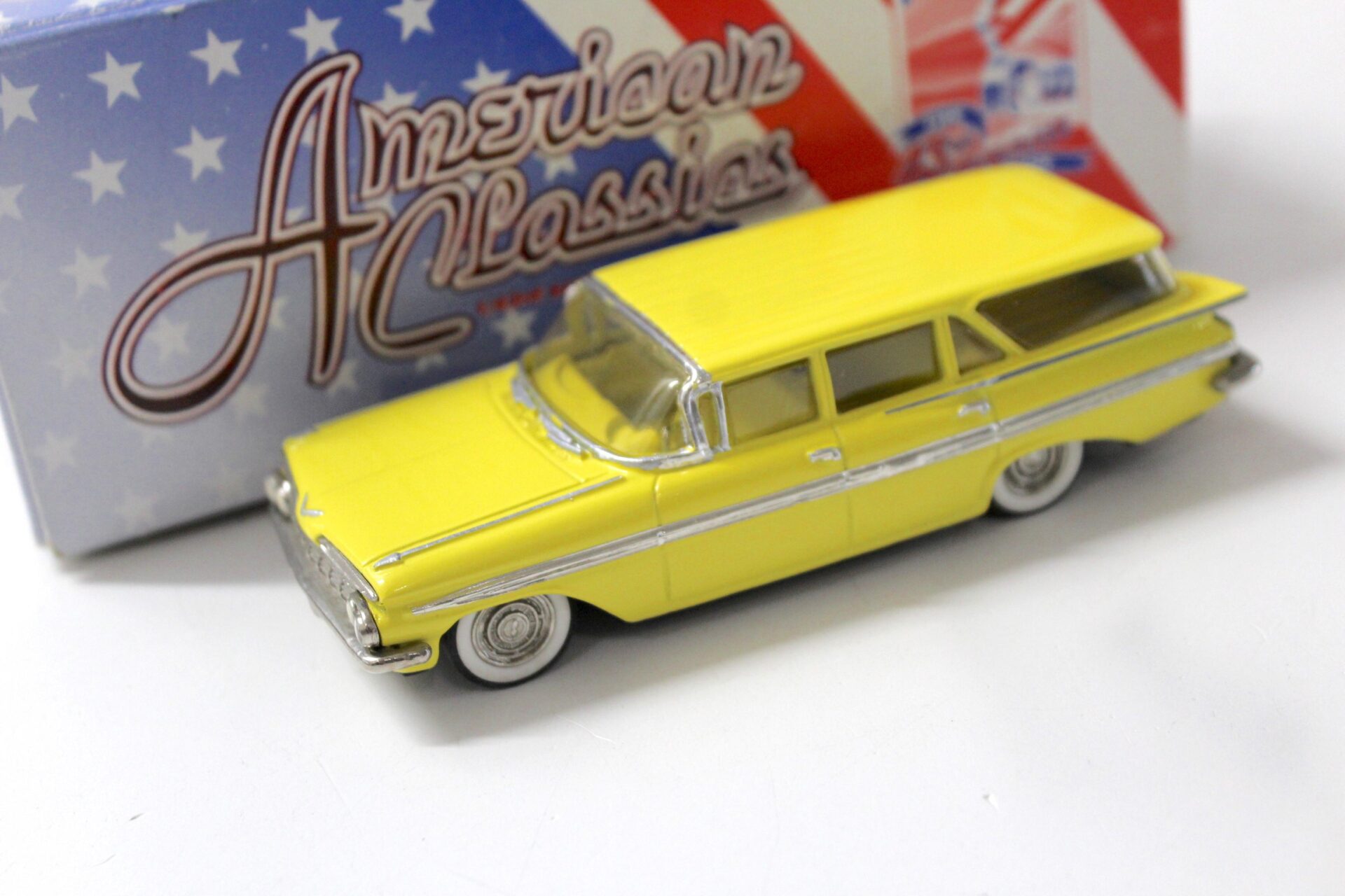 ID 53418 orig 1.jpg 1:43 American Classics 43rd Avenue 1959 Chevrolet Impala Estate yellow